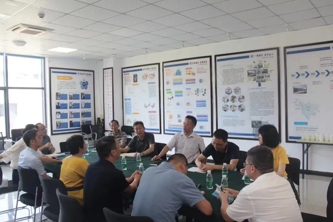 WANQIUTONG.COM玩球通迎接省药监局领导考察调研